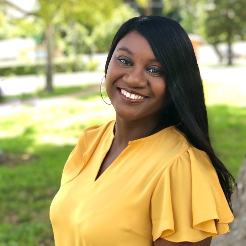 Jessica Moulite Headshot