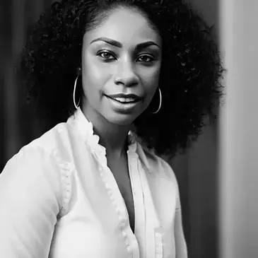 Saige Hill Headshot