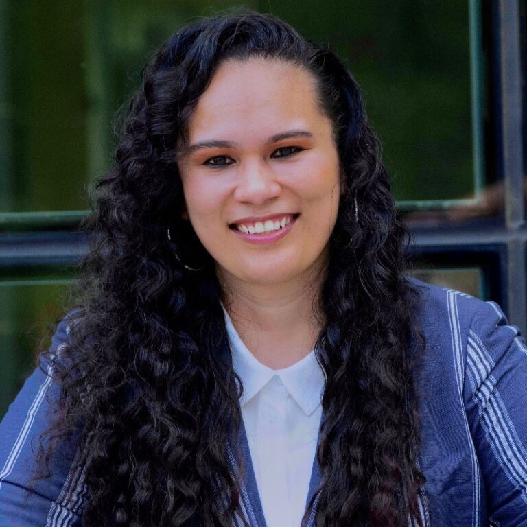 Nancy Ríos-Contreras Headshot